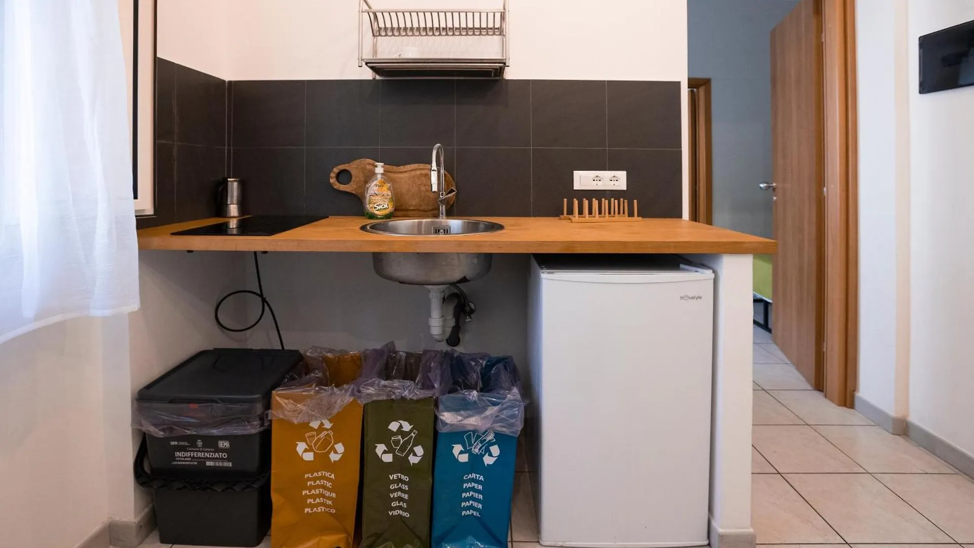 Homestay 3D House Catania Centro Apartment
